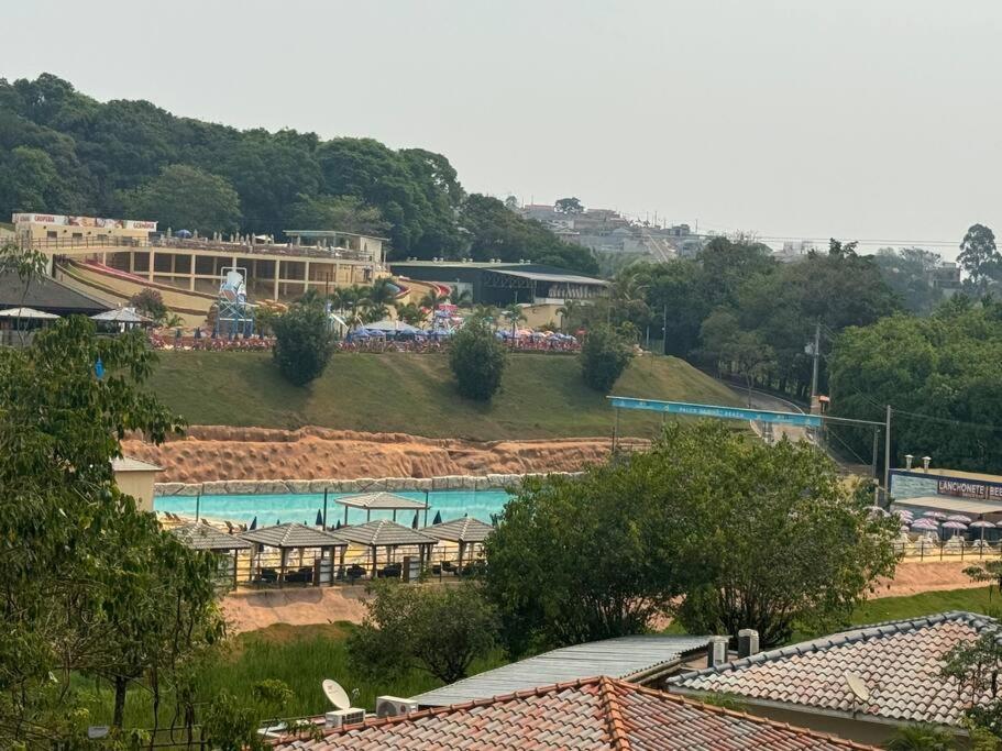 Casa Dentro Parque Aquatico Villa Águas de Lindóia Exterior foto