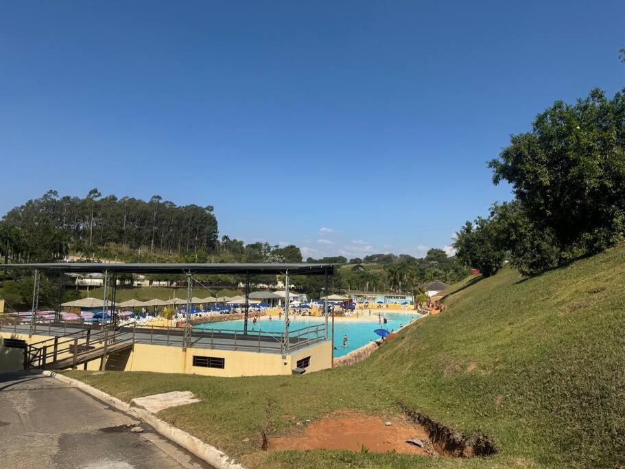 Casa Dentro Parque Aquatico Villa Águas de Lindóia Exterior foto