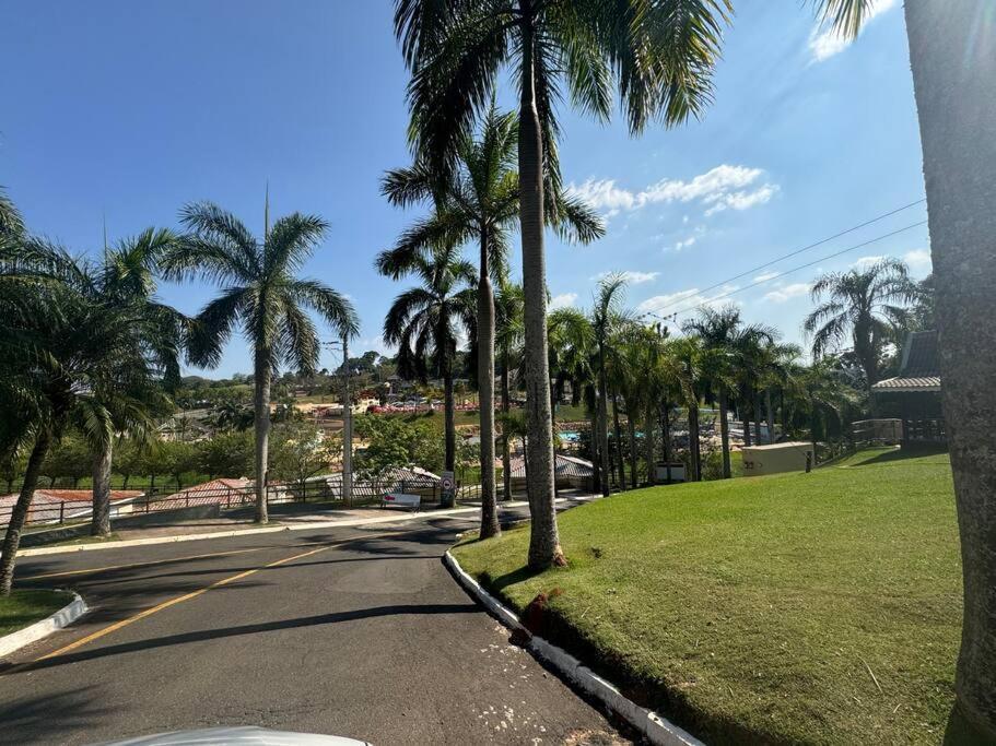 Casa Dentro Parque Aquatico Villa Águas de Lindóia Exterior foto